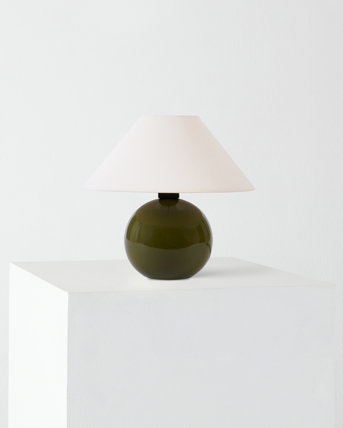 Glowmere Fiona Glossy Ceramic Base Table Lamp with Empire Shade overall view