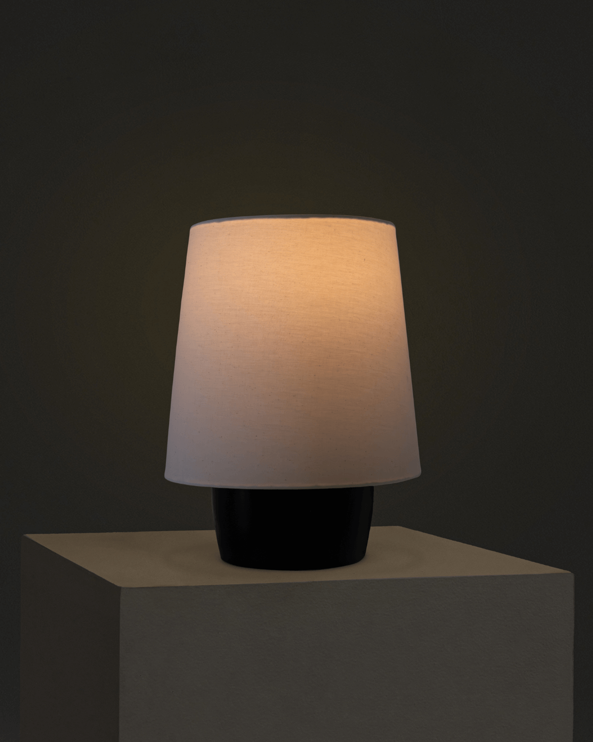 Glowmere Dan Black Ceramic Base Cotton Shade Table Lamp view 4