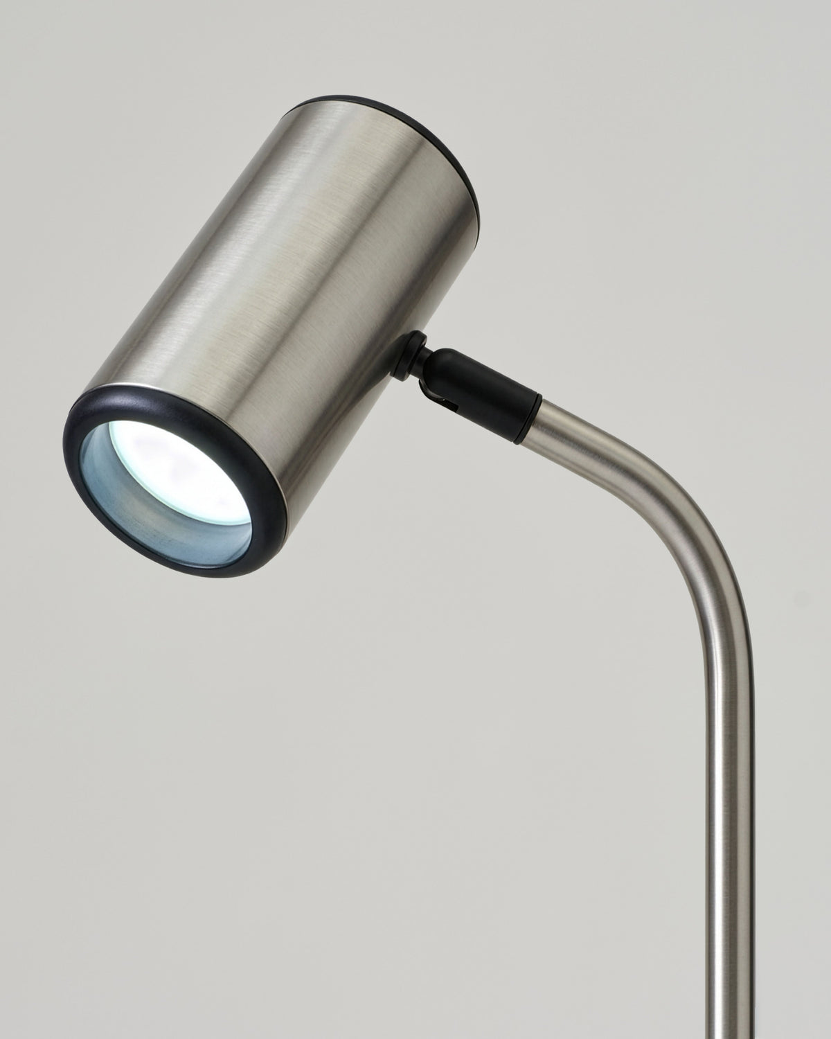 Glowmere Ezra LED Desk Lamp with Wireless Charging in nickel