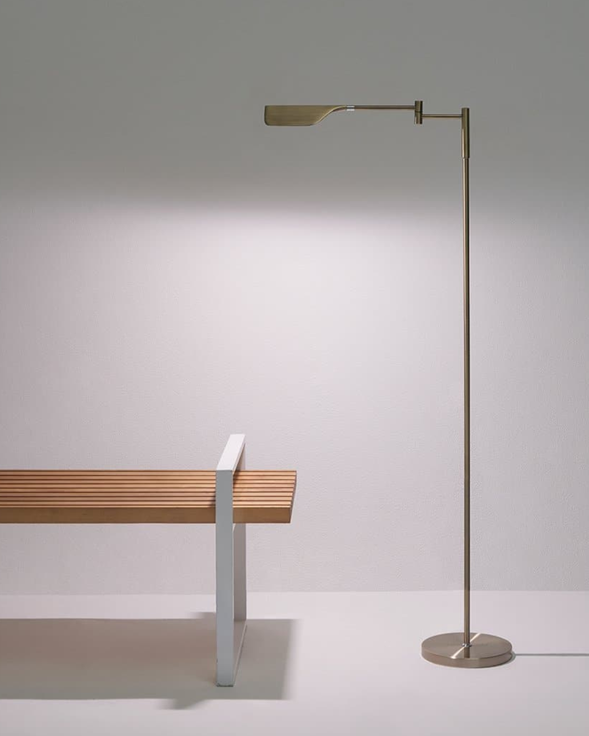 Glowmere Leaf Reading LED Floor Lamp with Touch Dimmer in brass