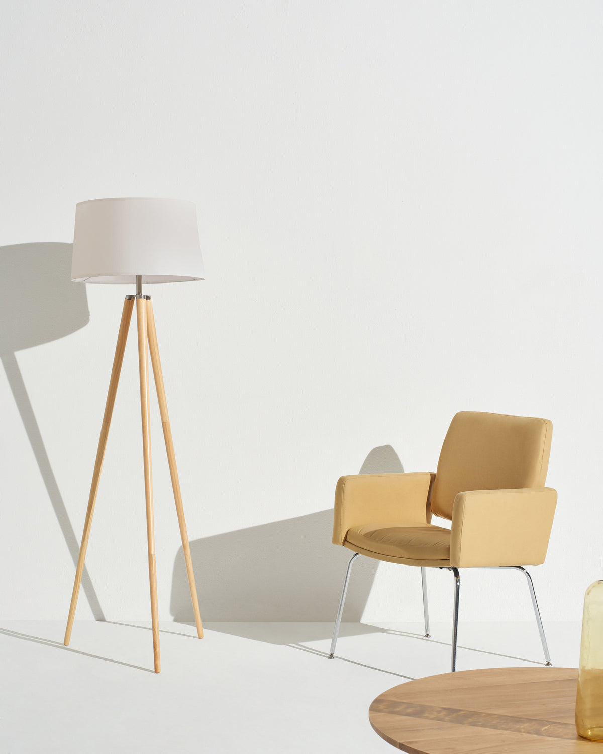 Glowmere Emma Wooden Tripod Floor Lamp with Linen Shade view 3