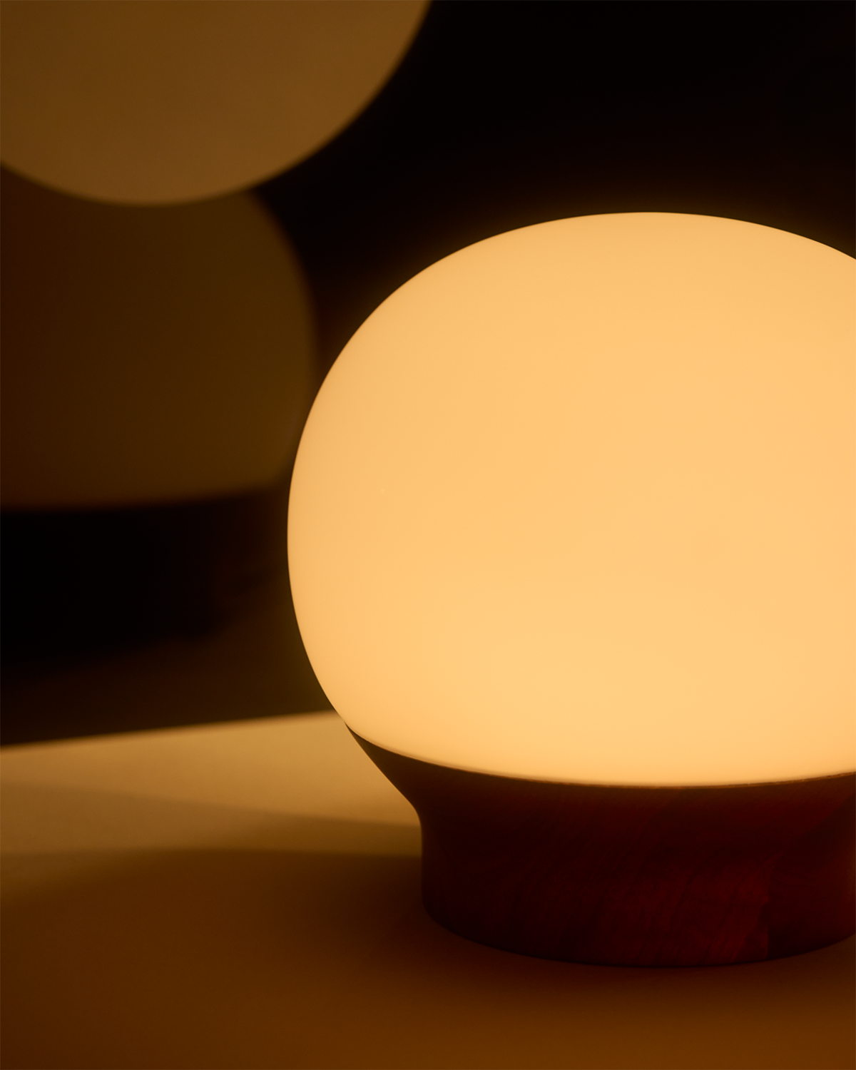 Glowmere Marlow Mini Walnut Base Glass Globe Table Lamp view 5