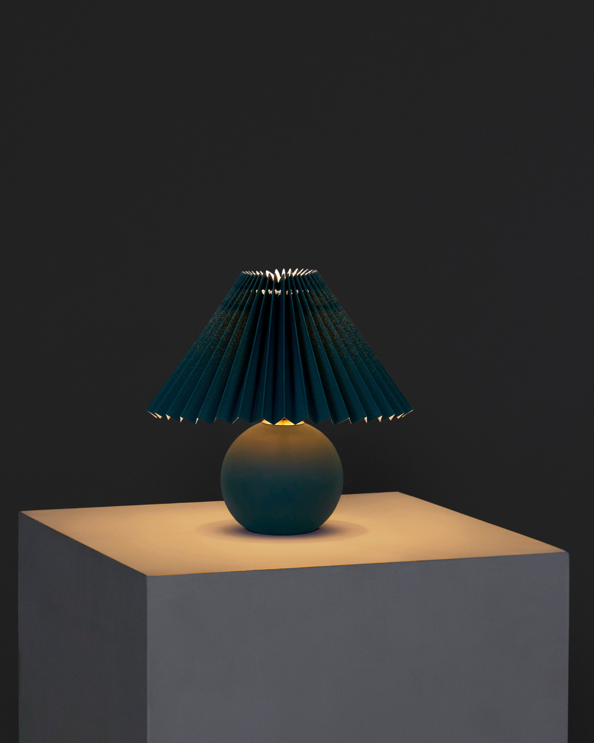 Glowmere Serena Ceramic Globe Base Table Lamp with Pleated Shade in teal