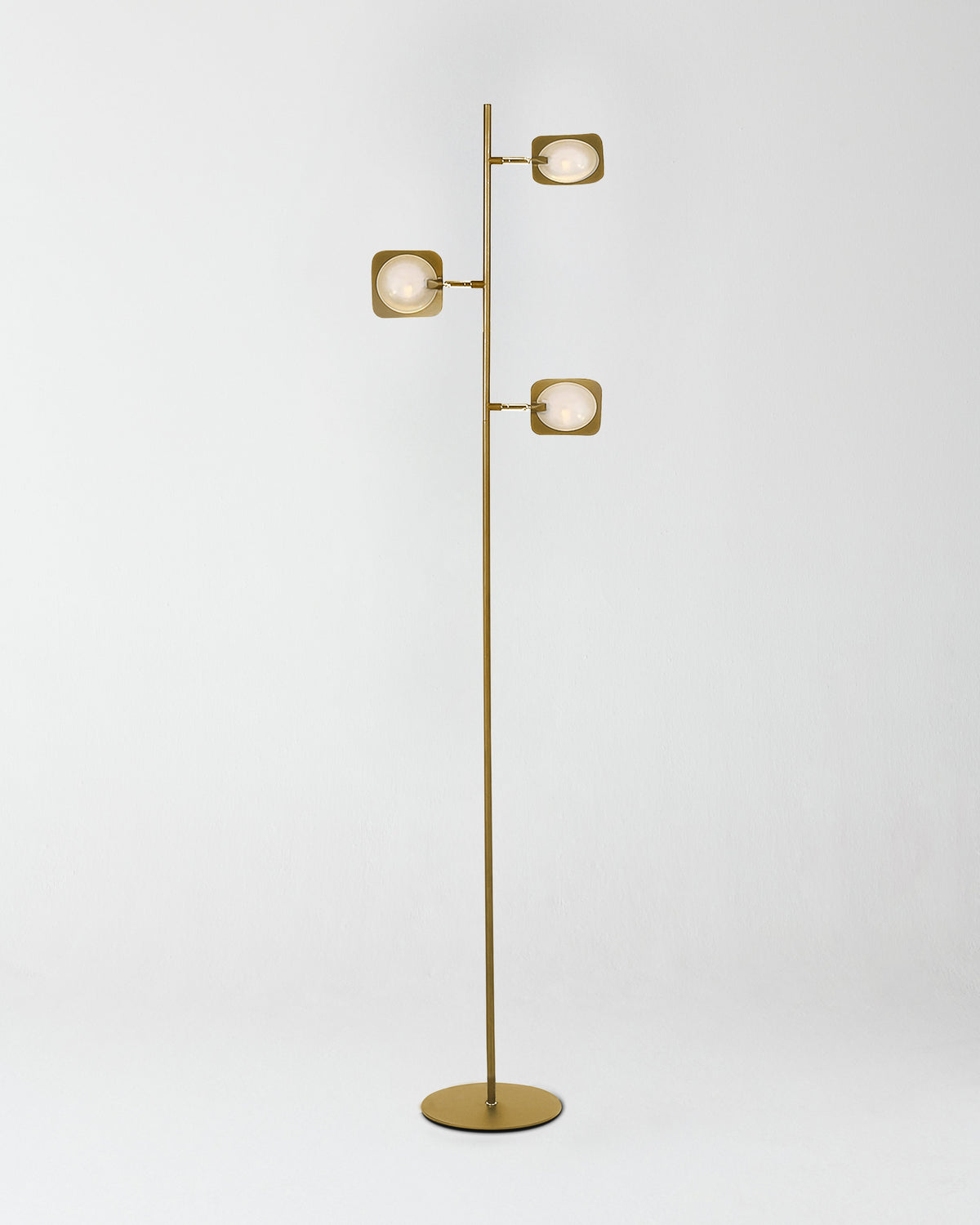 Glowmere Tree Spotlight LED Floor Lamp with 3 Step Dimmer in brass