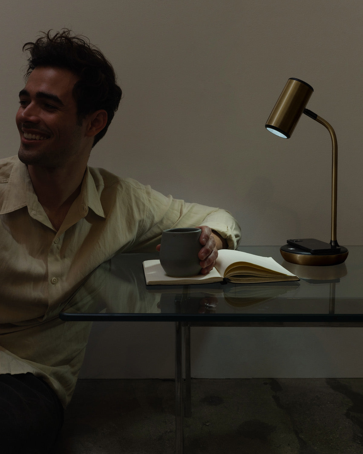 Glowmere Ezra LED Desk Lamp with Wireless Charging view 3