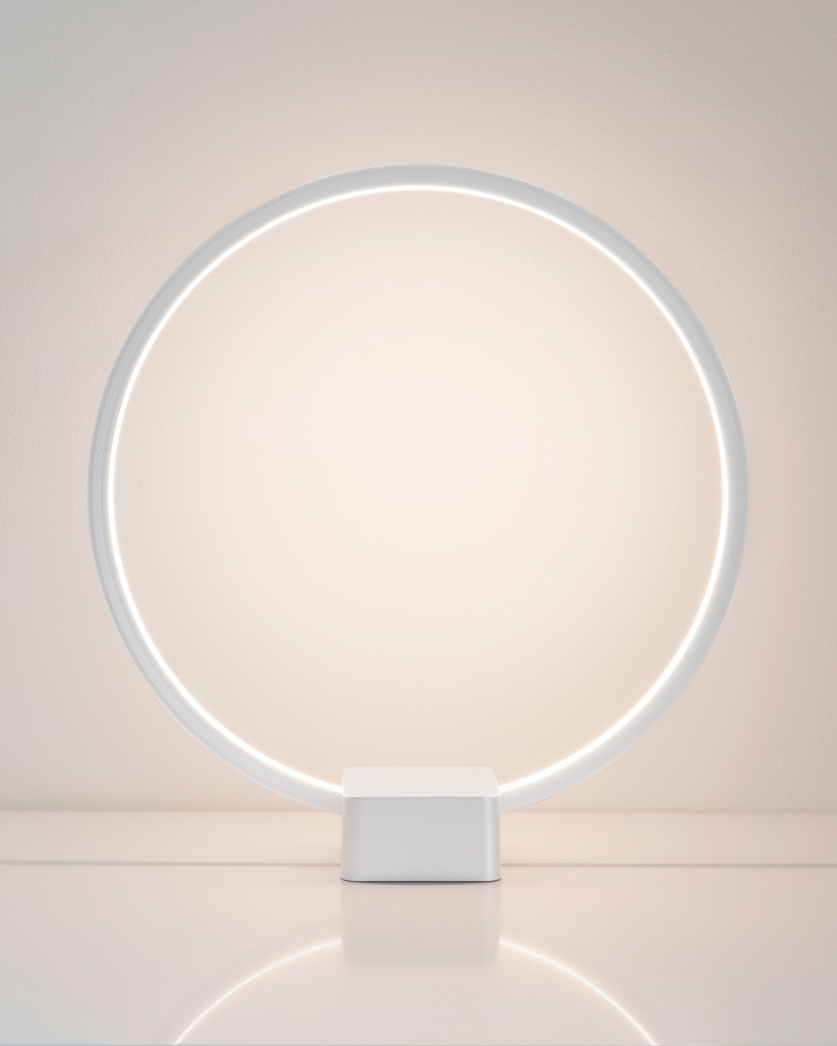 Glowmere Circle Ringlet LED Nightstand Table Lamp with USB Port view 4