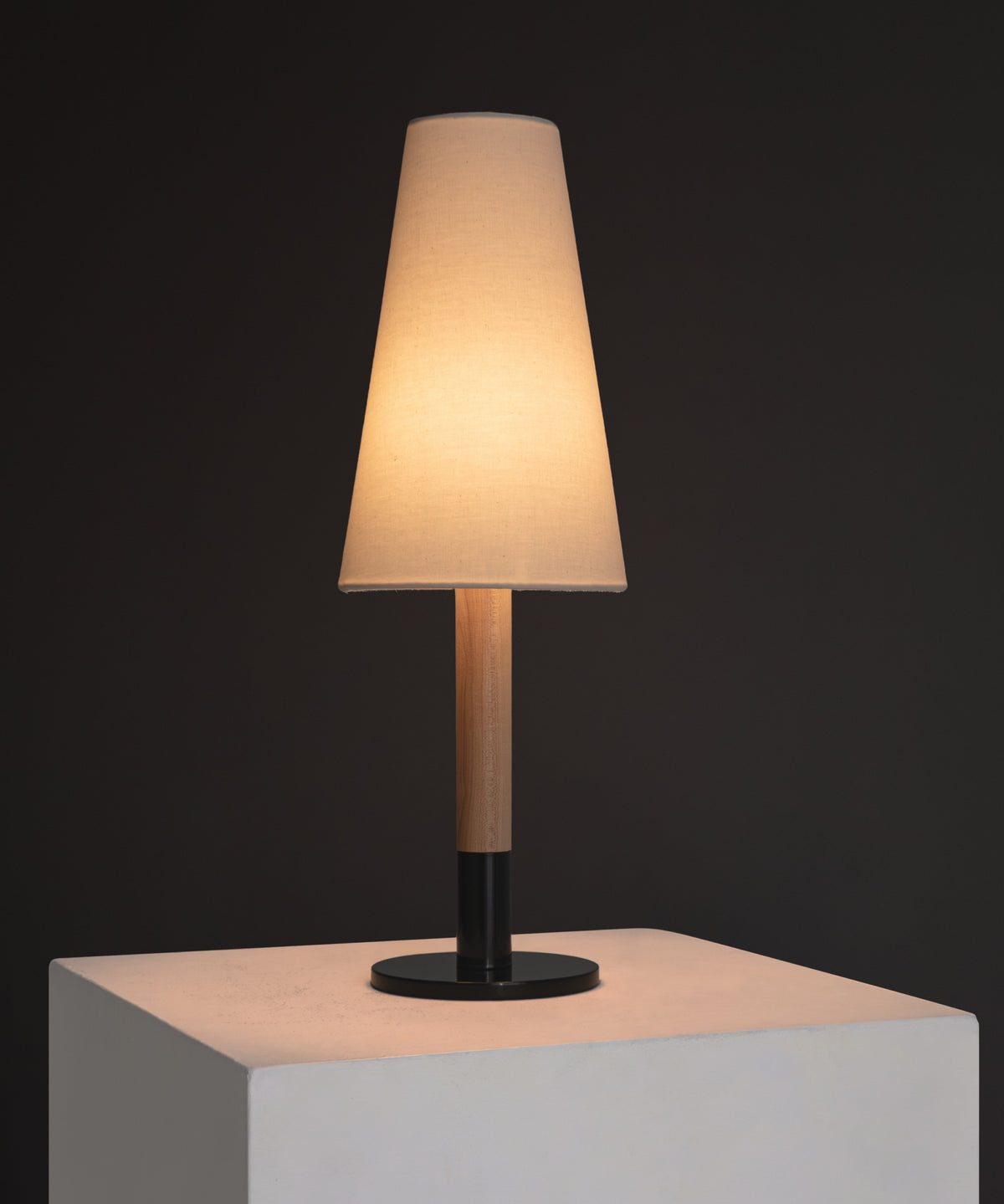 Glowmere Arthur Oak Stem Black Steel Base Table Lamp view 7