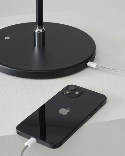 Glowmere Libra Minimalist LED Table Lamp charging detail